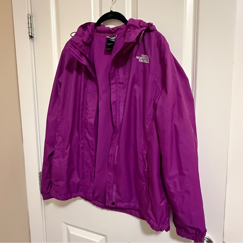 Beet Purple Northface Zip Rain Jacket Windbreaker Layer